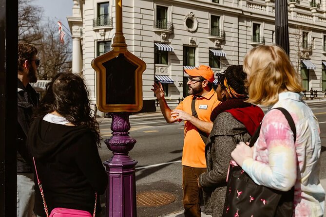 250th: National Archives & American History Museum Guided Tour - Entering the National Archives Without the Usual Wait