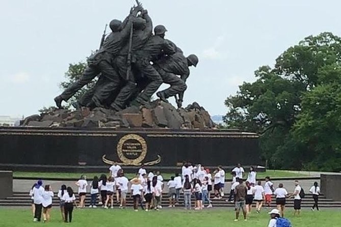3-Hour Private Customizable Washington DC City Tour by Luxury Van - The White House From Pennsylvania Avenue