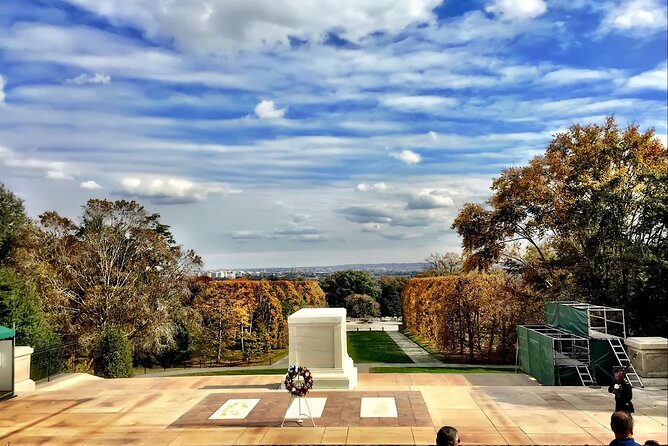 3-Hour Small Group Memorial Tour in Washington, D.C. - Martin Luther King Jr. Memorial
