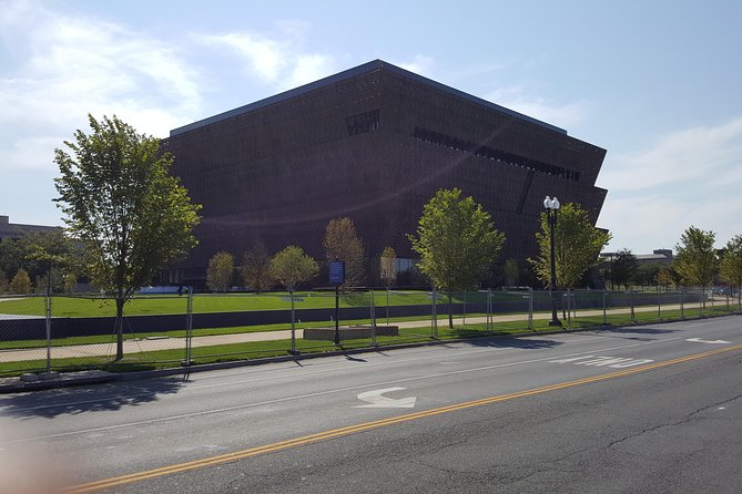 African American History Tour with Museum of African American History Ticket - The Howard Theatre and Washington’s music scene