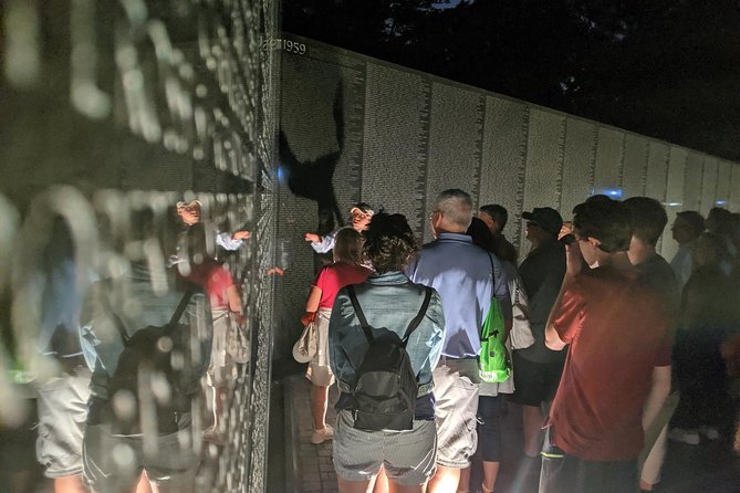 Arlington Cemetery and DC Highlights Tour - What the vehicle experience may be like