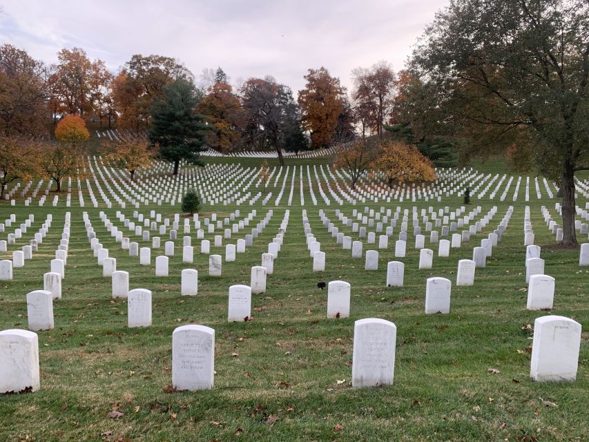 Arlington National Cemetery: Guided Walking Tour - Meeting at the Metro station