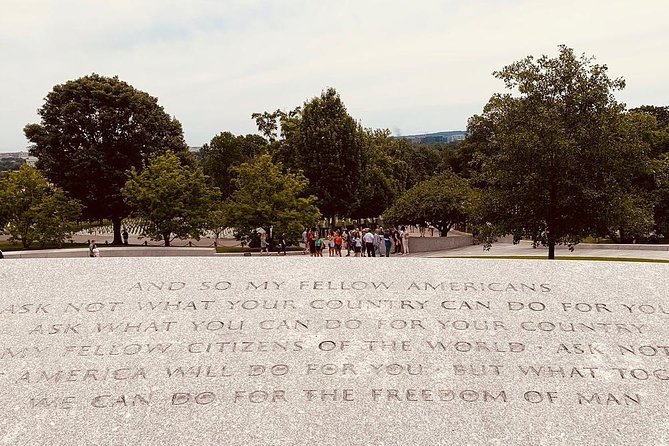 Arlington National Cemetery Hop-On Hop-Off Tour - Stop 5: The Tomb of the Unknown Soldier