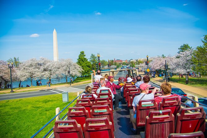 Best of DC: Hop-on Hop-off, Night Tour, and Arlington Audio Guide - Why this package works well in Washington DC