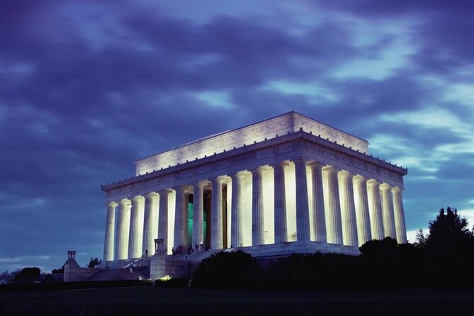 Best of DC: Hop-on Hop-off, Night Tour, and Arlington Audio Guide - The bike offer and White House photo