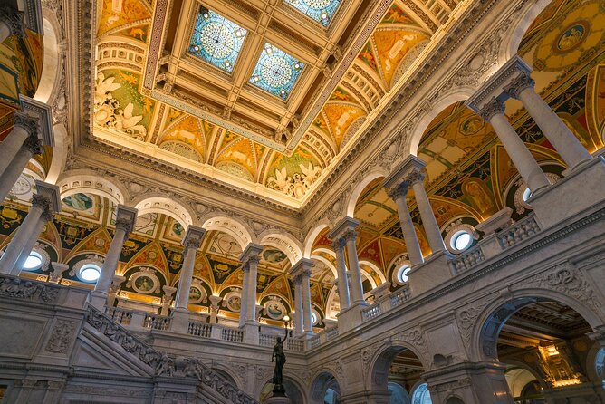 Capitol Hill Tour inside Supreme Court, Library and Capitol - Three seats of government in one compact route