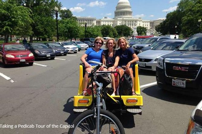 Classic Monuments & Memorials Tour - White House and Washington Monument: two essential first stops