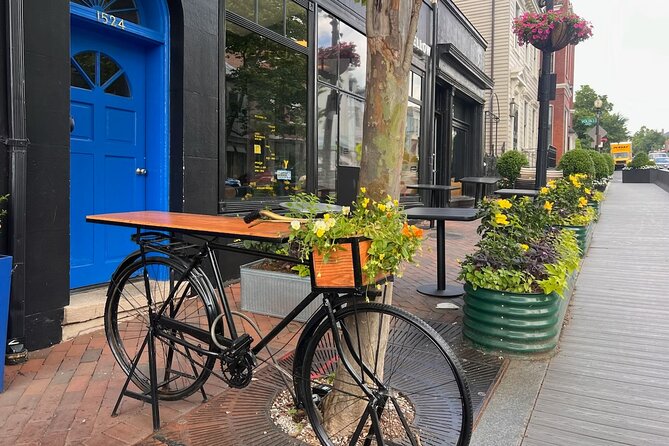 Cobblestones & Croissants: A Morning Food Tour in Georgetown, DC - Georgetown before the crowds arrive