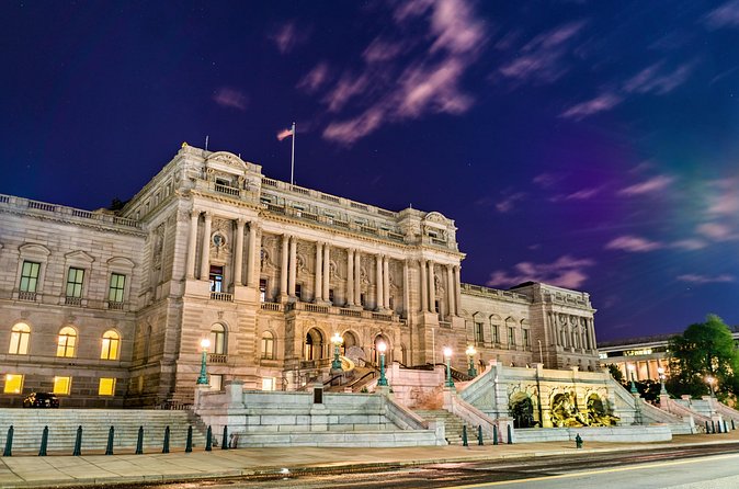Dark History: Scandals of Capitol Hill Evening Walking Tour - Timing, weather, and practical comfort