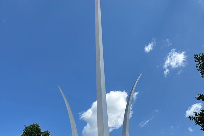 DC Daylight Tour™ Private Luxury Tour of Washington DC - The Washington Monument: a quick look at the city’s central marker