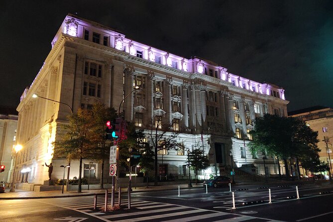 DC Ghosts Boos and Booze Haunted Pub Crawl By US Ghost Adventures - Why this Washington ghost walk works