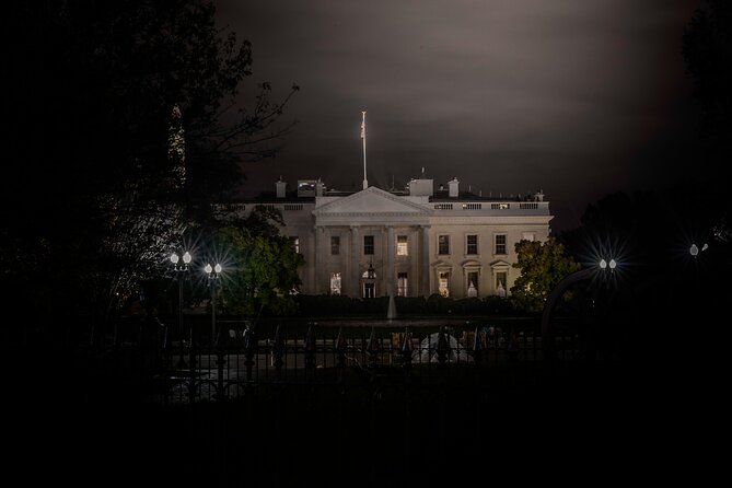 DC Ghosts Ultimate Dead of Night Haunted Ghost Tour - The White House and President’s Park