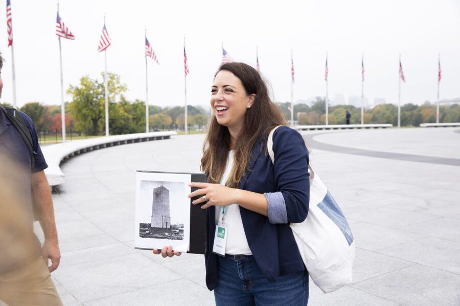 DC: Guided National Mall Tour & Washington Monument Ticket - Vietnam Veterans Memorial and the Three Servicemen