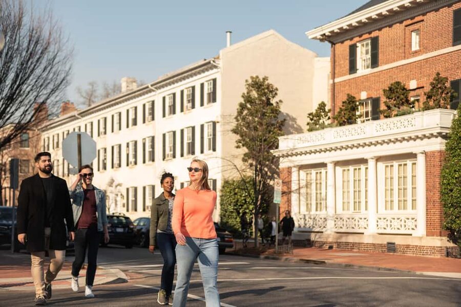 DC: Historic Georgetown History & Architecture 2 Hour Tour - Kennedy Georgetown and Martin’s Tavern