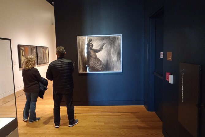 DC Landmarks Walking Tour + African American Museum Admission - The National Museum of African American History and Culture