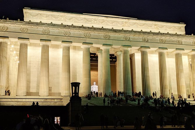DC Memorials Night Tour: Glass-Roof Convertible Upgrade Option - White House and Capitol: an outside look at power