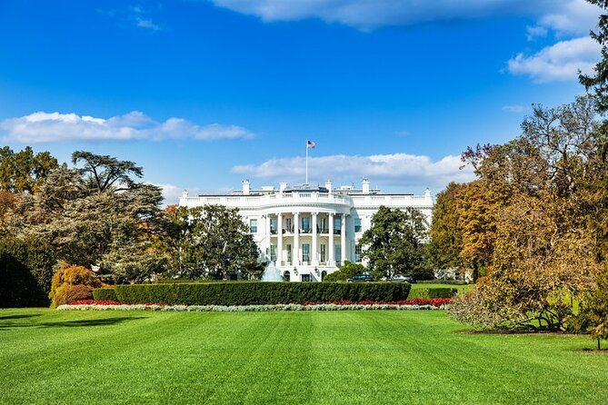 DC Monuments and Memorials Tour Day Tour - White House photographs from the Ellipse