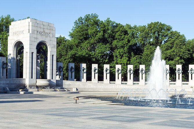 DC Monuments Walking Tour: Small Group, Big Ideas - What the guide adds to the monuments