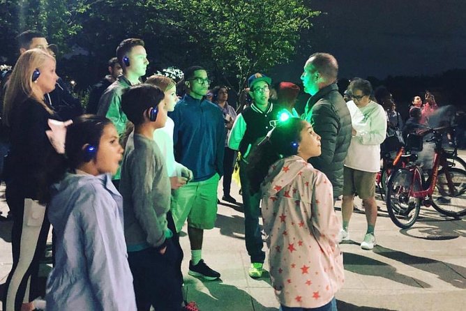 DC Night Tour With Magic LED- Pick Up/Drop, Snacks, LED Bracelets - The Capitol dome and the heart of Congress