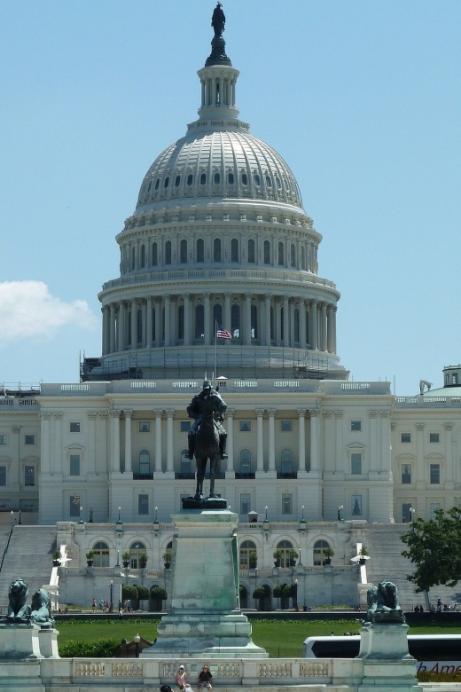 DC: Tour with U.S. Capitol Ground Access - The Washington Monument and extra stops