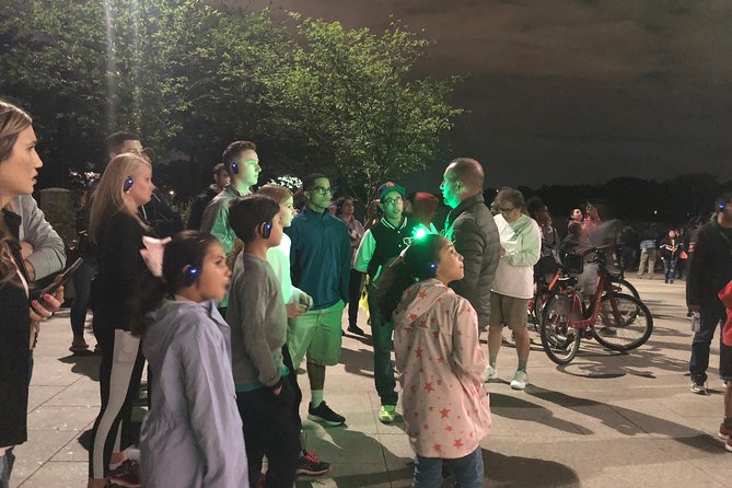 Discounted DC Night Tour With Magic LED- Snacks, LED Bracelets - Vietnam and Korean War memorial options