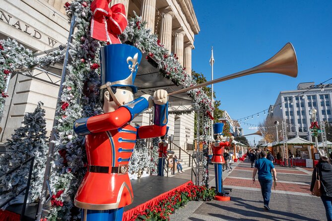 Downtown DC Holiday Tour: Lights, Decorations & Festive Cheer - Macy’s windows and downtown traditions