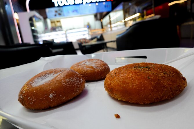 Eat Like a Local: Downtown DC Food Tour with 4 Tastings - What the guides add to the food