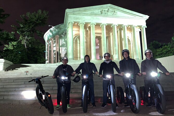 Epic Evening e-Scooter Tour - Korean War and Lincoln Memorial after dark