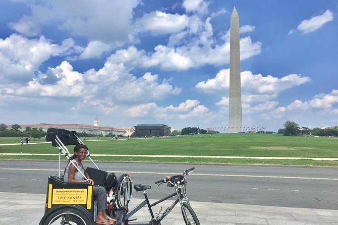 Essential Monuments & Memorials Tour - Timing, pickup, and weather