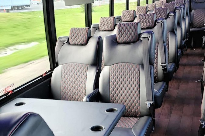 Executive Bus Private Day & Night Custom Tours of Washington DC - What the chauffeur service is really like