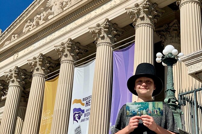 Family Friendly National Archives Building Private Tour - Why a private guide helps families