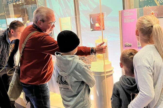 Family Friendly Smithsonian Natural History Museum Private Tour - Ocean Hall, Coral, and Phoenix the Whale