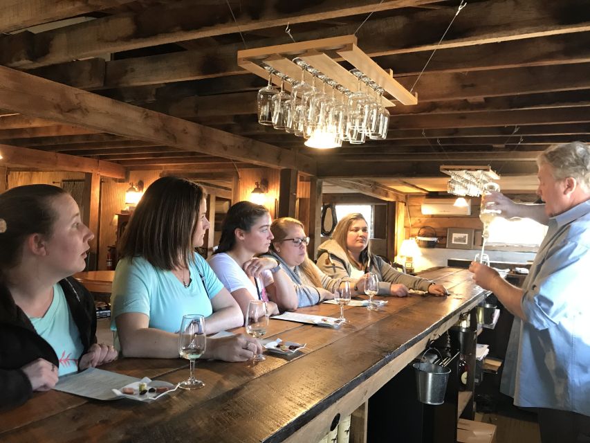 From DC: Premium Virginia Wine Country Tour with Tastings - Who will enjoy this Virginia wine tour?