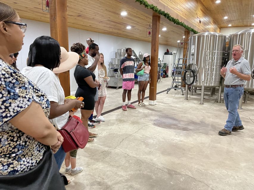 From DC: Premium Virginia Wine Country Tour with Tastings - Gray Ghost Vineyard and the 11-wine tasting