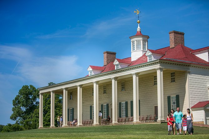 George Washington's Mount Vernon Gardens & Grounds Admission - Guides, demonstrations, and the human side of the visit
