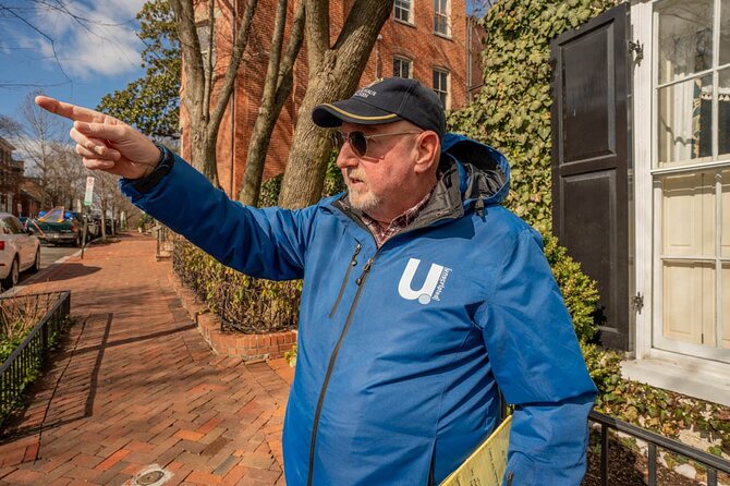 Georgetown Walking Tour: Spies, Presidents, and Exorcist Steps - Martin’s Tavern mixes JFK, civil rights, and meatloaf