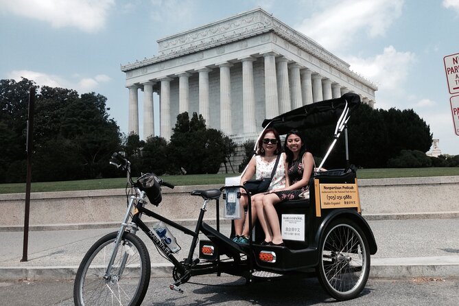 Grand Monuments & Memorials Tour - Passing the Capitol
