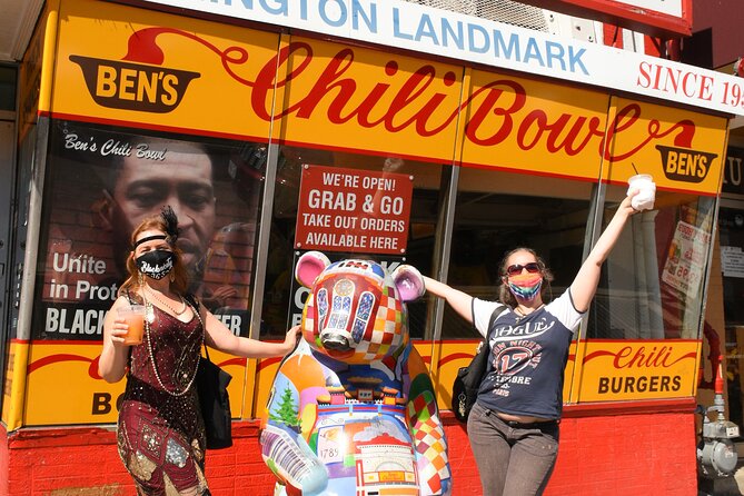 Harlem Renaissance in DC Walking Tour - A 25-minute break at Ben’s Chili Bowl