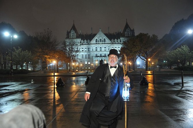 Haunted DC Night-Time Walking Tour on Capitol Hill - Supreme Court, Senate, and the darker side of Washington