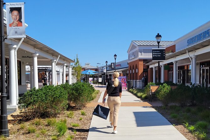 Leesburg Premium Outlets Shopping Tour - Who will get the most from this outing