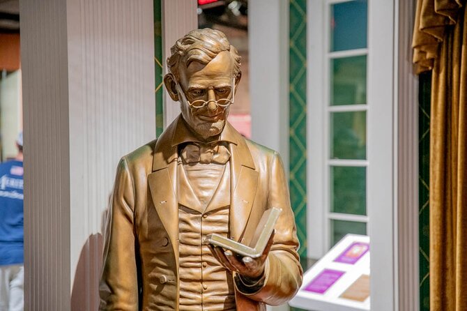 Lincoln Assassination with Ford's Theatre & Petersen House Entry - Entering Ford’s Theatre and its museum