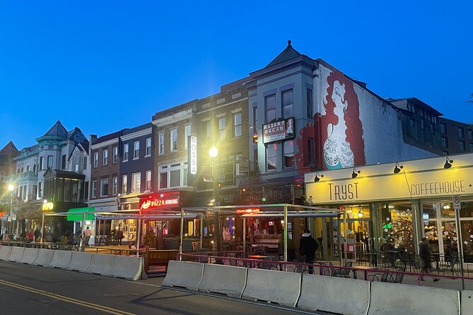 Local Neighborhood Washington DC Food Tour by DrinkEatWalk Tours - Why this DC food tour feels different from a monument day
