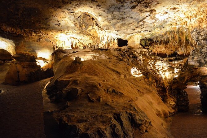Luray Caverns and Shenandoah Small Group Max 12 Day Tour from D.C - The 45-minute trail walk