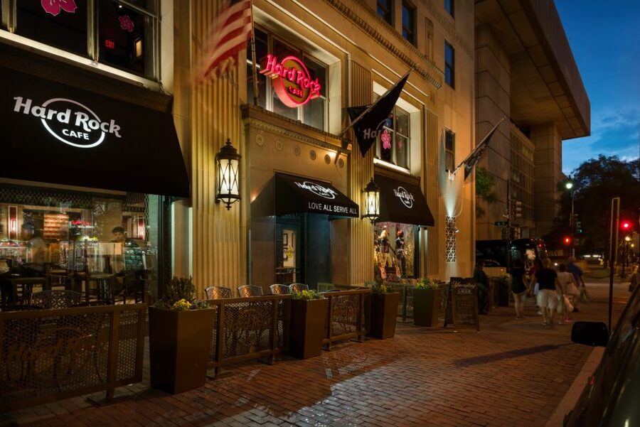 Meal at the Hard Rock Cafe Washington DC - Key points to know before you book