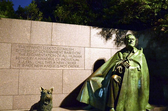 Monuments of DC Tour with Washington Monument or Museum Tickets - The MLK Memorial and the Tidal Basin