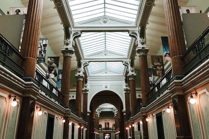 National Archives + National Portrait Gallery Tour 6ppl Max - What the guide adds to the experience