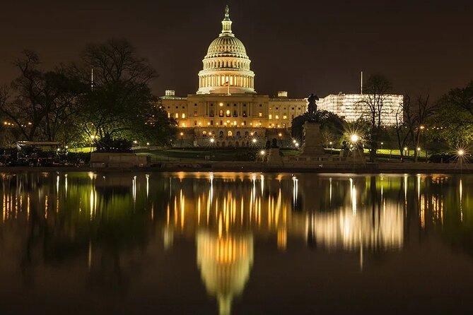 National Mall Night Tour with Washington Monument & 2 Museums - Vietnam Women’s Memorial, Capitol, and the need to stay with the group