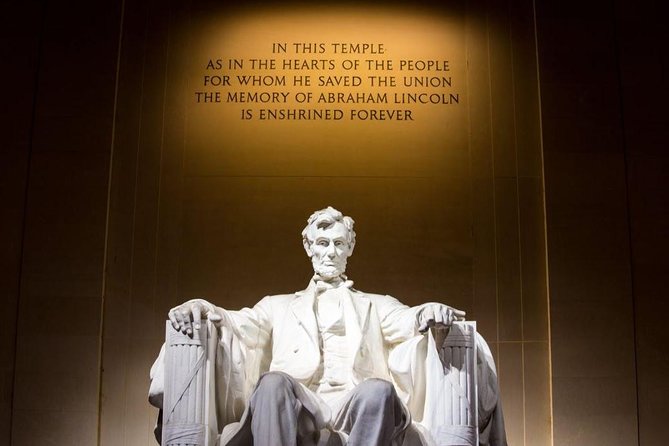 Night-Time City Tour of Washington DC - Why Washington looks better after dark