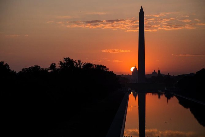 Night-Time City Tour of Washington DC - Freedom Plaza, City Hall, and the Lincoln Memorial finale