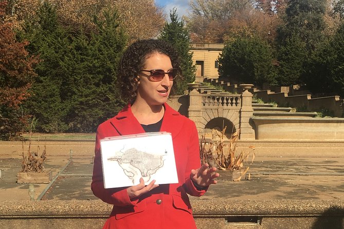 Off the Beaten Path: 16th Street and Adams Morgan Neighborhood Tour - The pace, group size, and practical details